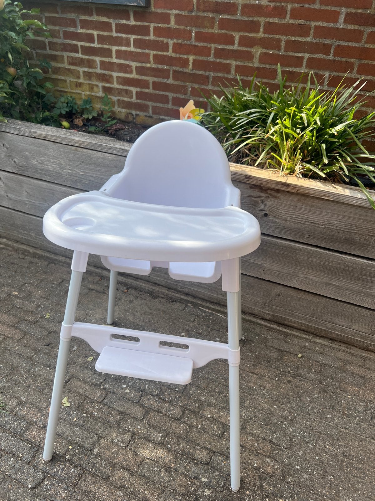 Puck Kinderstoel – Mat Wit, Kinderen en Baby's, Kinderstoelen, Ophalen, Zo goed als nieuw, Overige typen