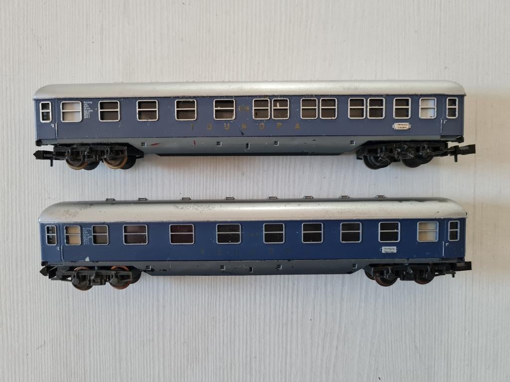 2 Minitrix touropa rijtuigen 3013, Gebruikt, Gelijkstroom, Trix, Wagon