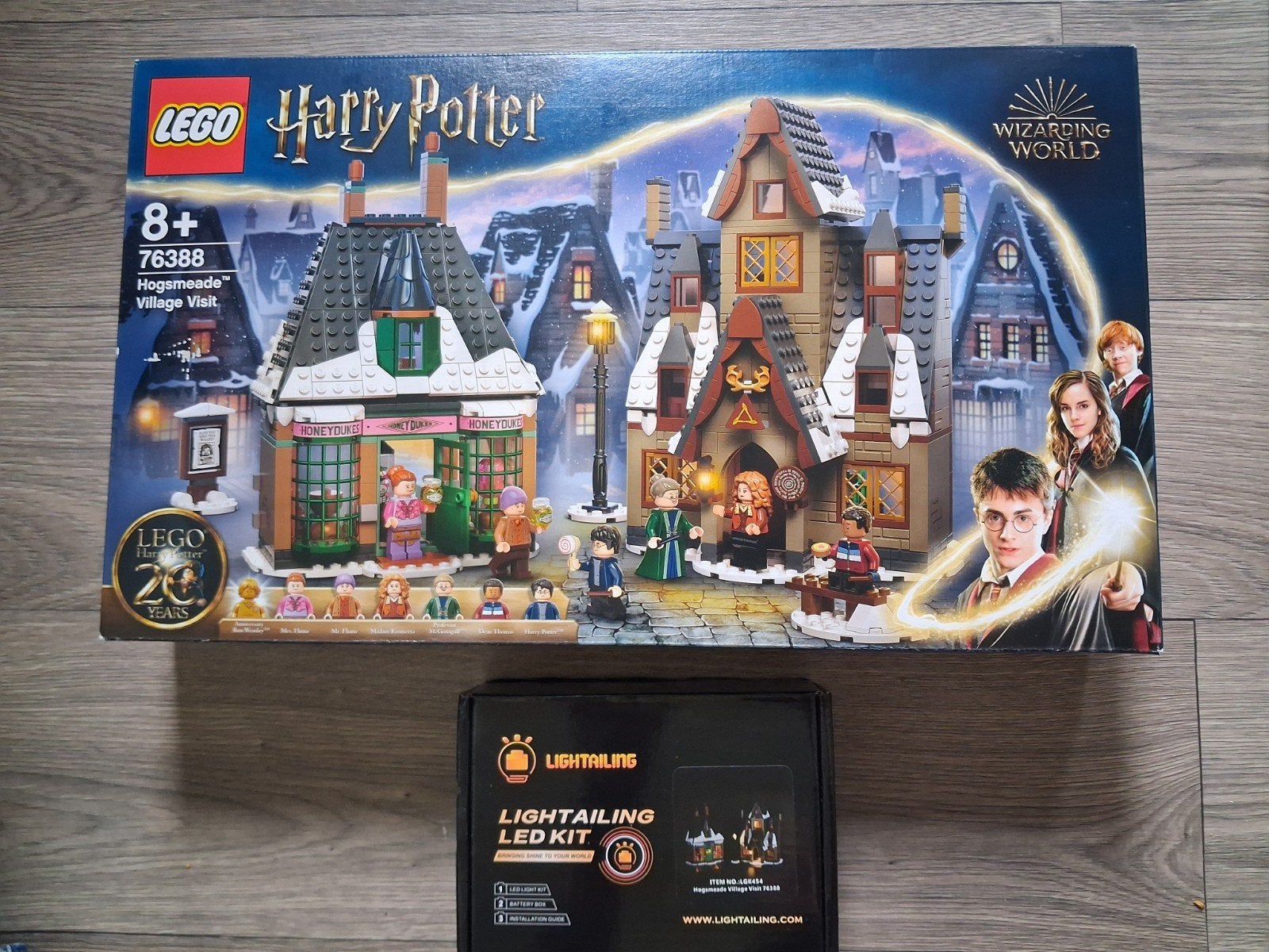 Lego Harry Potter Hogsmeade Village Visit 76388 met lightkit, Lego, Harry Potter, Ophalen of Verzenden, Zo goed als nieuw