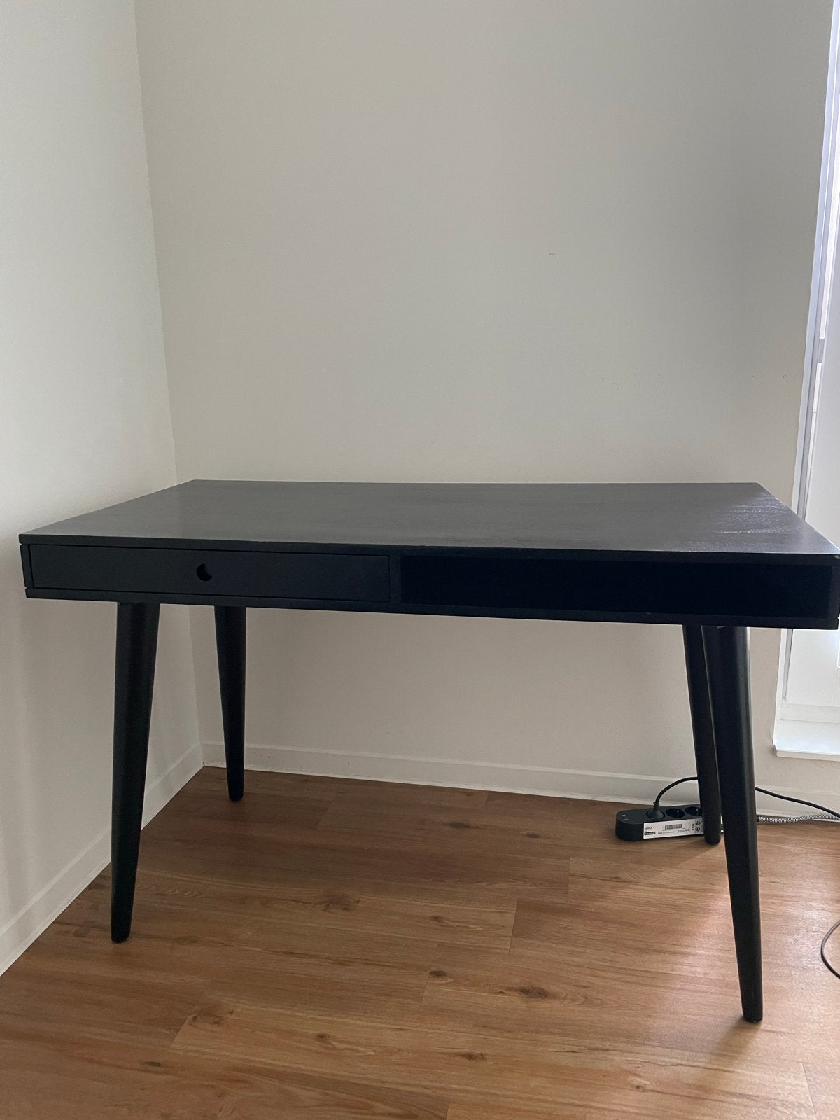 Westwing Bureau Tova van massief hout met lades, Huis en Inrichting, Bureaus, Ophalen, Gebruikt, Overige merken, Modern