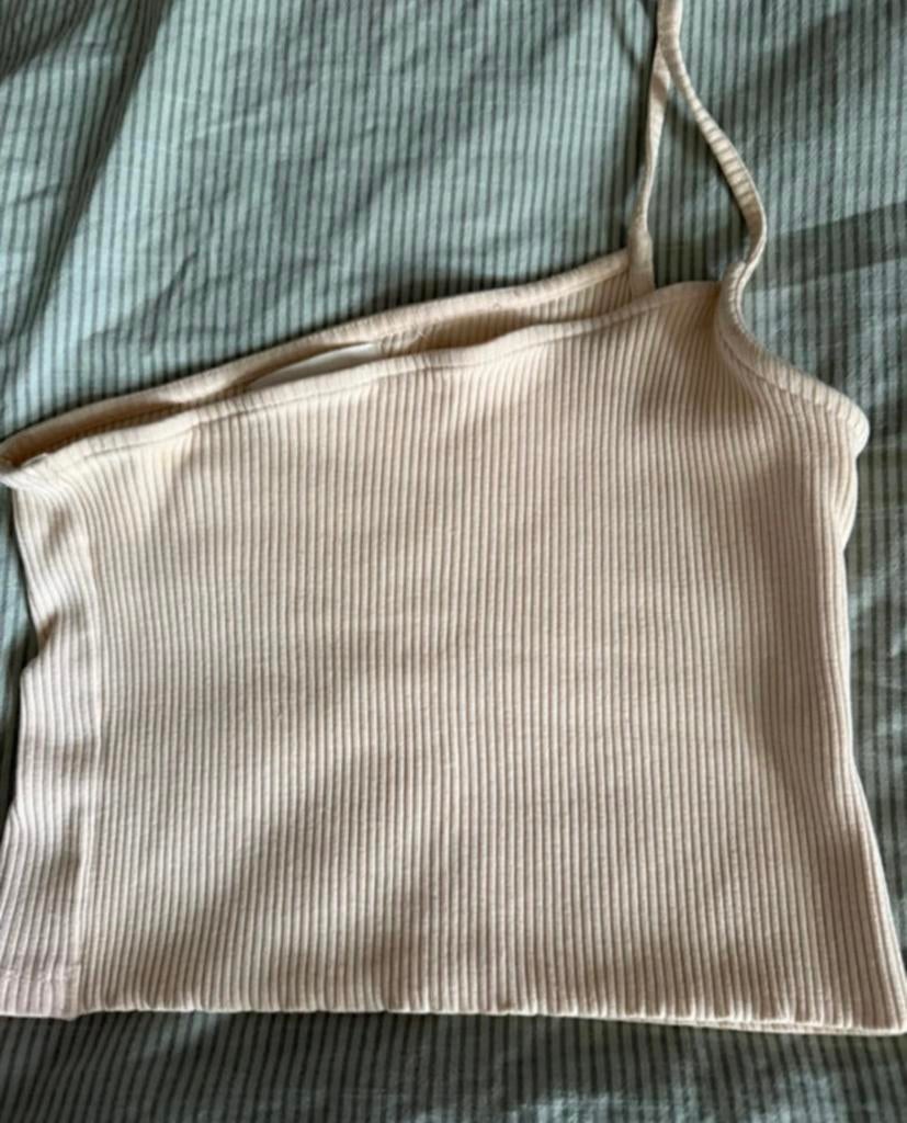 Leuke beige top - 24Colours - Maat XS, Kleding | Dames, Beige, Ophalen of Verzenden, Zo goed als nieuw, Zonder mouw