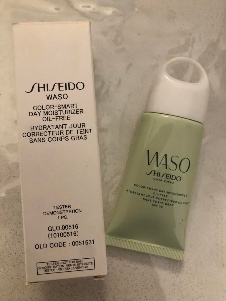 Shiseido Waso Color-Smart Dagcrème Olievrij SPF 30, Ophalen of Verzenden, Zo goed als nieuw, Gehele gezicht, Verzorging