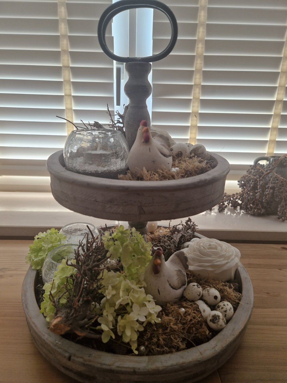 Etagère met lente/voorjaar decoratie, Huis en Inrichting, Woonaccessoires | Etagères, Zo goed als nieuw, Etagère, Hout, Ophalen