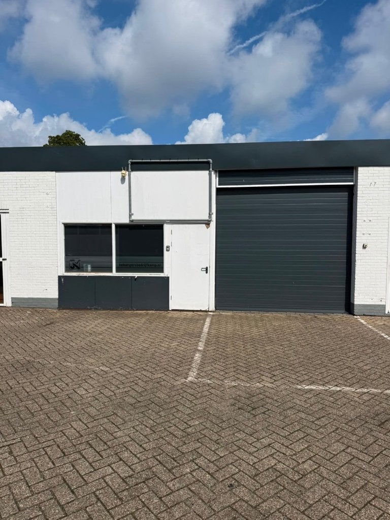 bedrijfsunit met kantoor 75m2 enschede  € 695,= excl., Zakelijke goederen, 75 m², Huur, Bedrijfsruimte