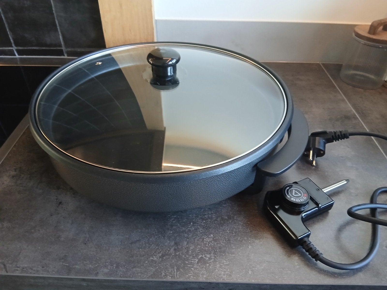 Elektrische hapjespan -, Ophalen, Zo goed als nieuw