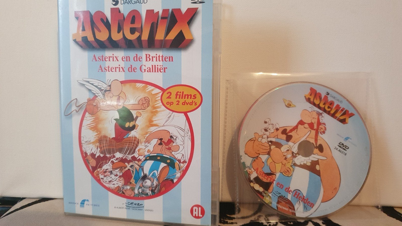Asterix: Asterix en de Britten & Asterix de Galliër (DVD) 3x, Cd's en Dvd's, Europees, Gebruikt, Tekenfilm, Alle leeftijden