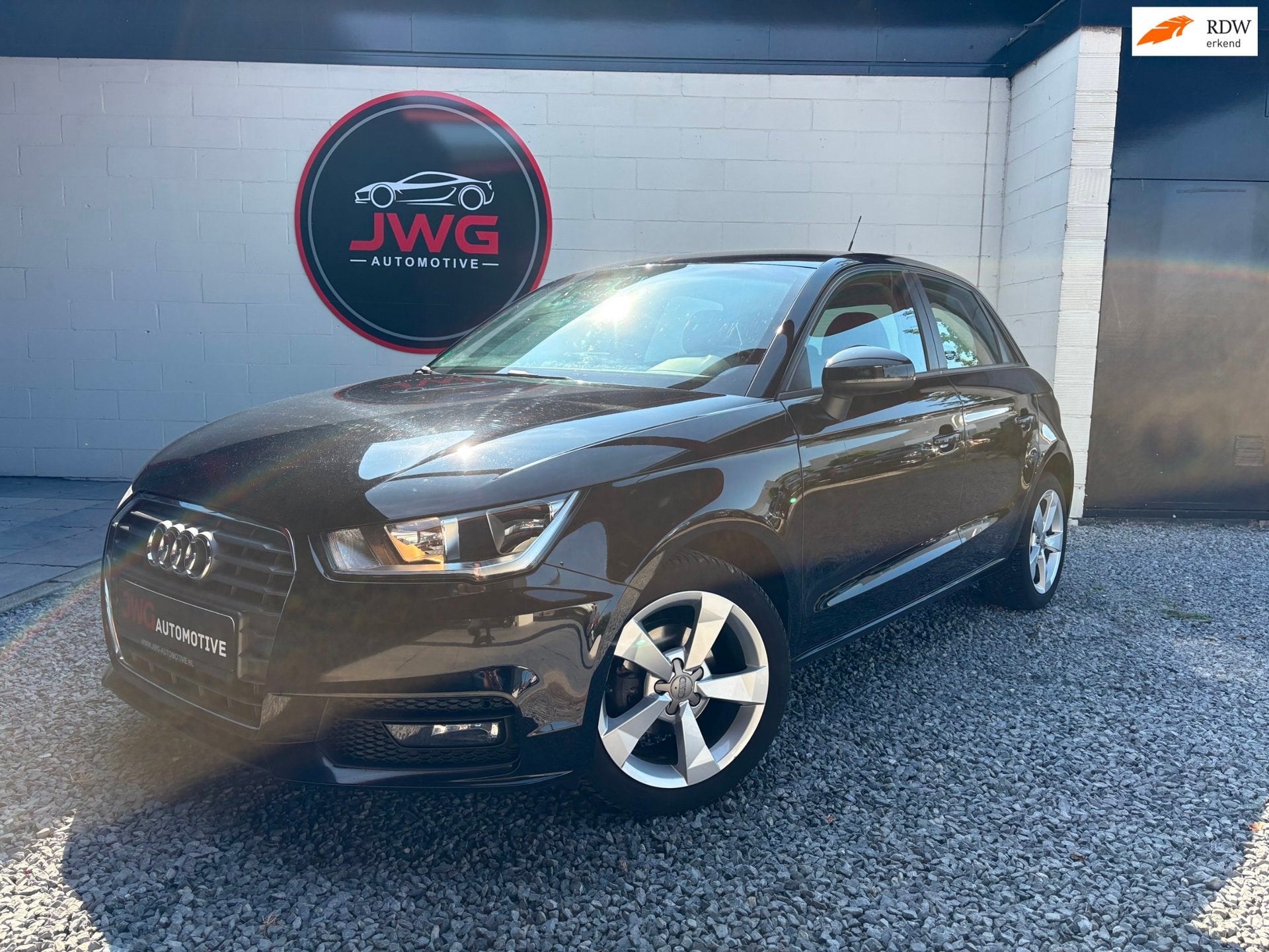 Audi A1 Sportback 1.0 TFSI Sport Airco/Parkeersensoren/Stoel, Auto's, Voorwielaandrijving, Zwart, 95 pk, 4 stoelen