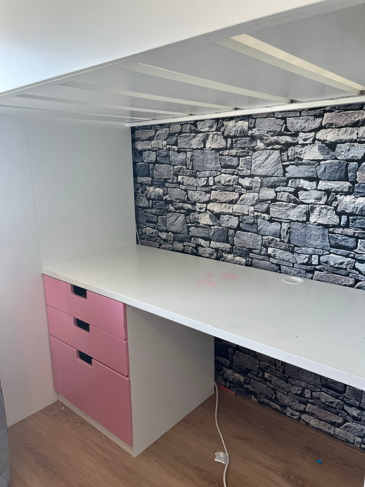 IKEA Hoogslaper met bureau en opbergruimte - Wit/Roze, Ophalen, Gebruikt, Eenpersoons, 200 cm