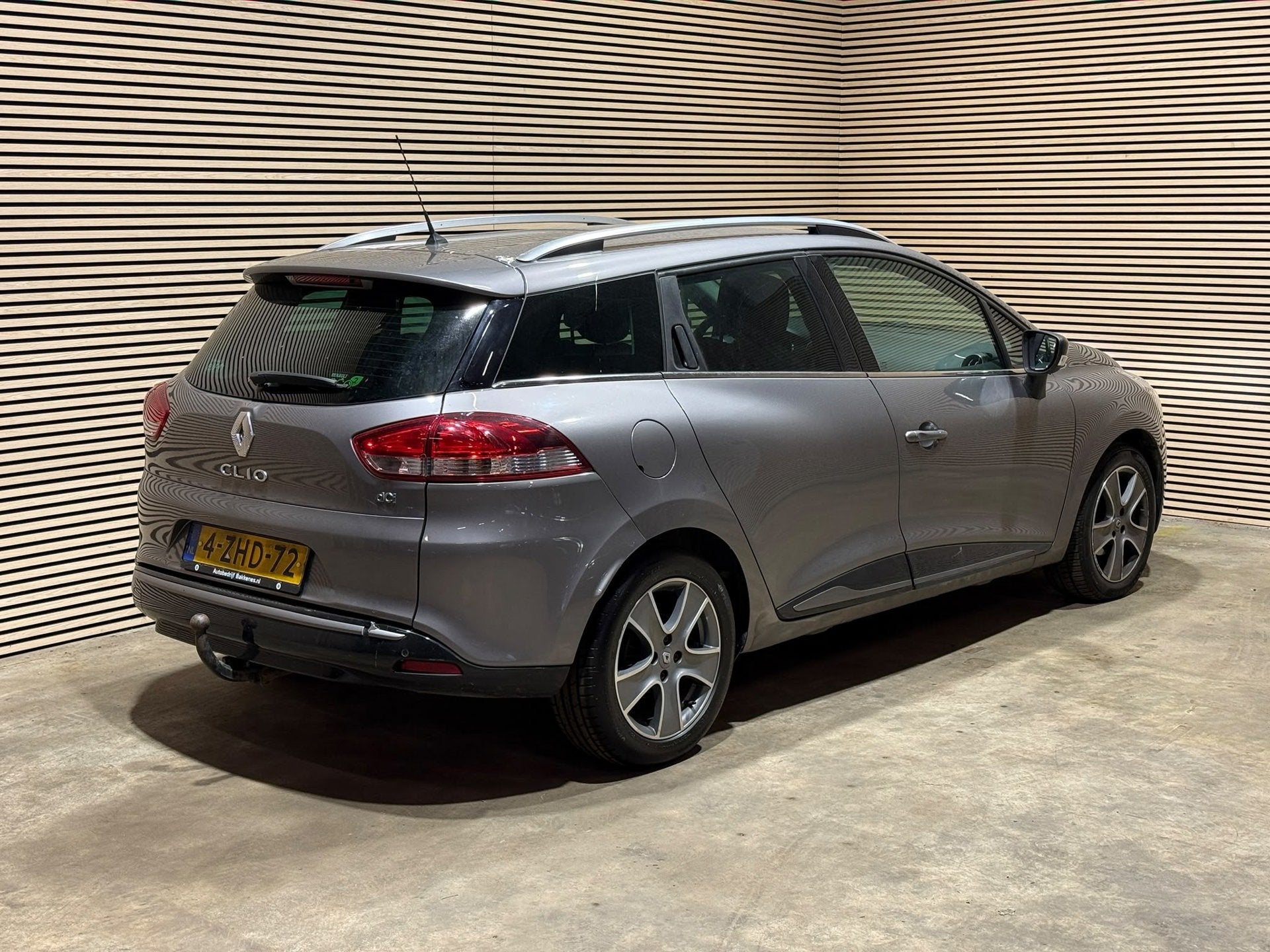 Renault Clio Estate 1.5 dCi ECO Night&Day | Airco | Navi | C, Voorwielaandrijving, Euro 5, Stof, Gebruikt