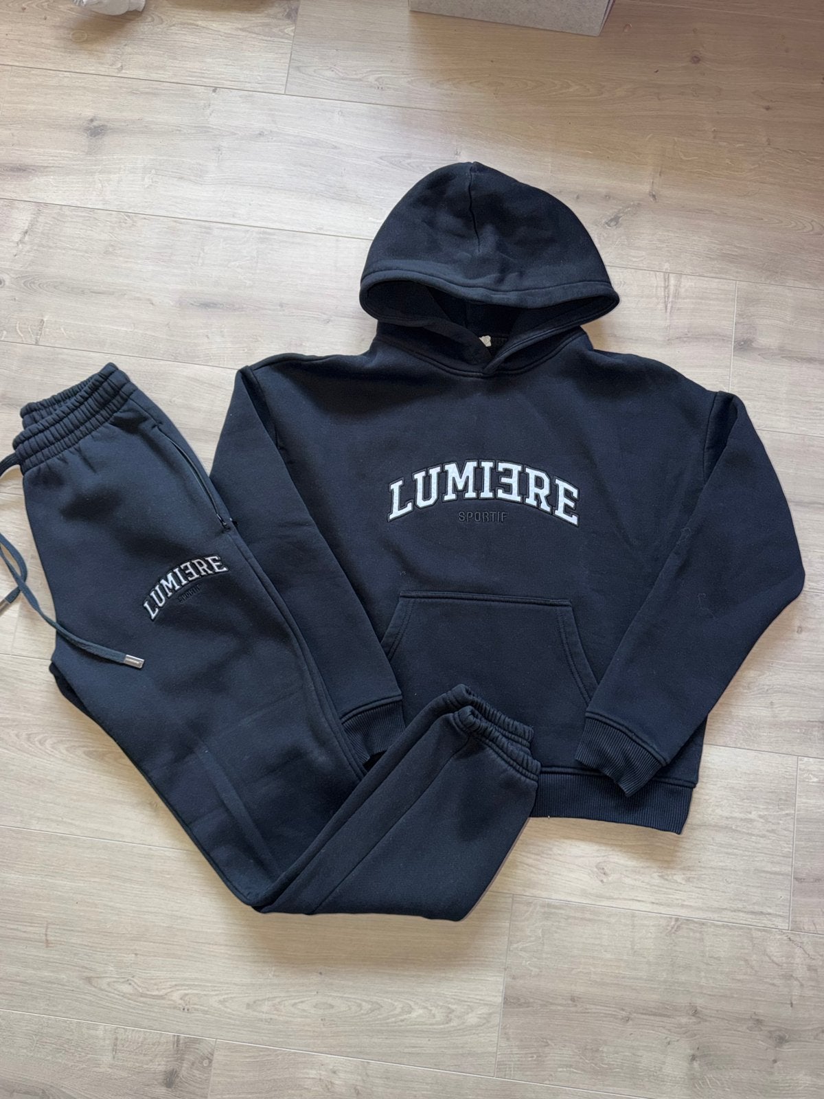 Lumiere Sportif Trainingspak Zwart Maat XS, Zwart, Overige typen, Ophalen of Verzenden, Maat 34 (XS) of kleiner