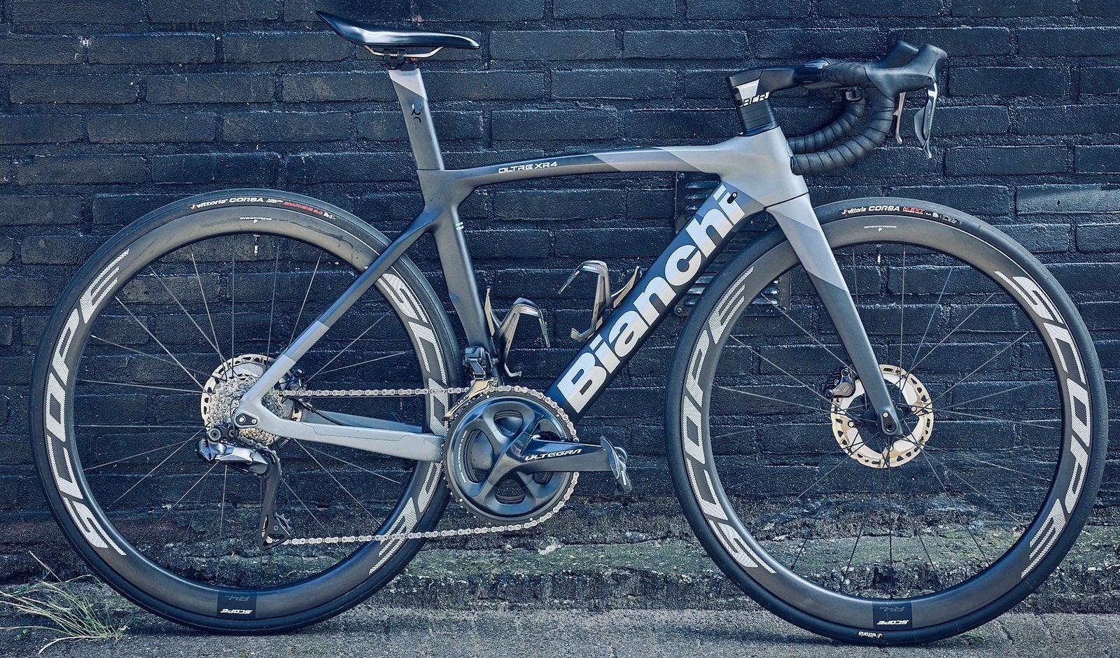 Bianchi Oltre XR4 di2 (2022) maat 50, incl. Scope R4 wielset, Fietsen en Brommers, Carbon, 49 tot 53 cm, Zo goed als nieuw, Meer dan 20 versnellingen
