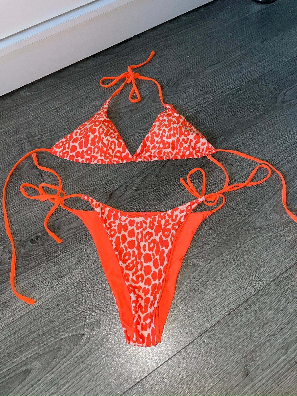 oranje panter print traingle bikini zomer strand set mt M, Ophalen of Verzenden, Zo goed als nieuw, Oranje, Bikini