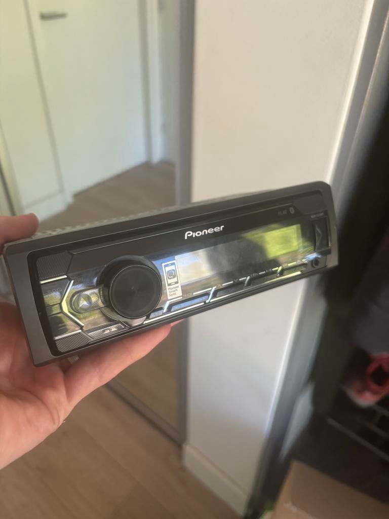 Pioneer MVH-S320BT autoradio (Bluetooth) – zo goed als nieuw, Ophalen of Verzenden, Zo goed als nieuw