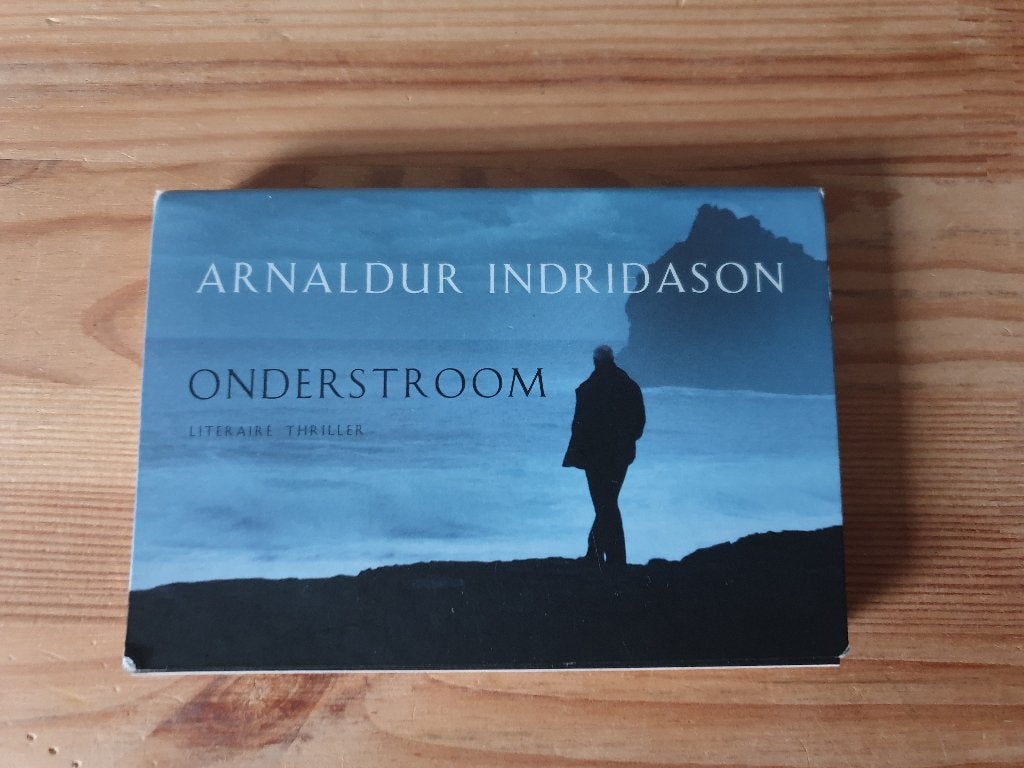 Boekje - Dwarsligger 257 - Arnaldur Indridason - Onderstroom, Boeken, Ophalen of Verzenden, Gelezen