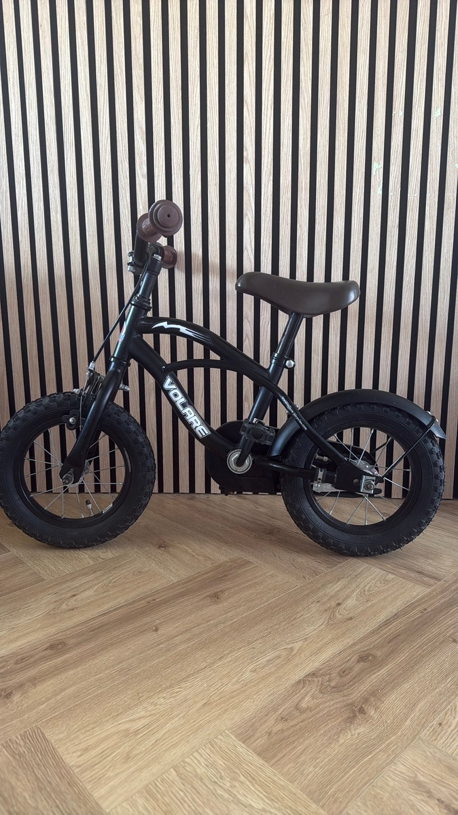 Volare kinderfiets black cruiser 12 inch, Ophalen, Terugtraprem, Zijwieltjes, Gebruikt