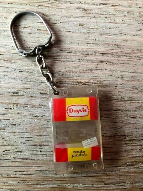 Oude sleutelhanger van Duyvis, Verzamelen, Ophalen, Gebruikt, Merk