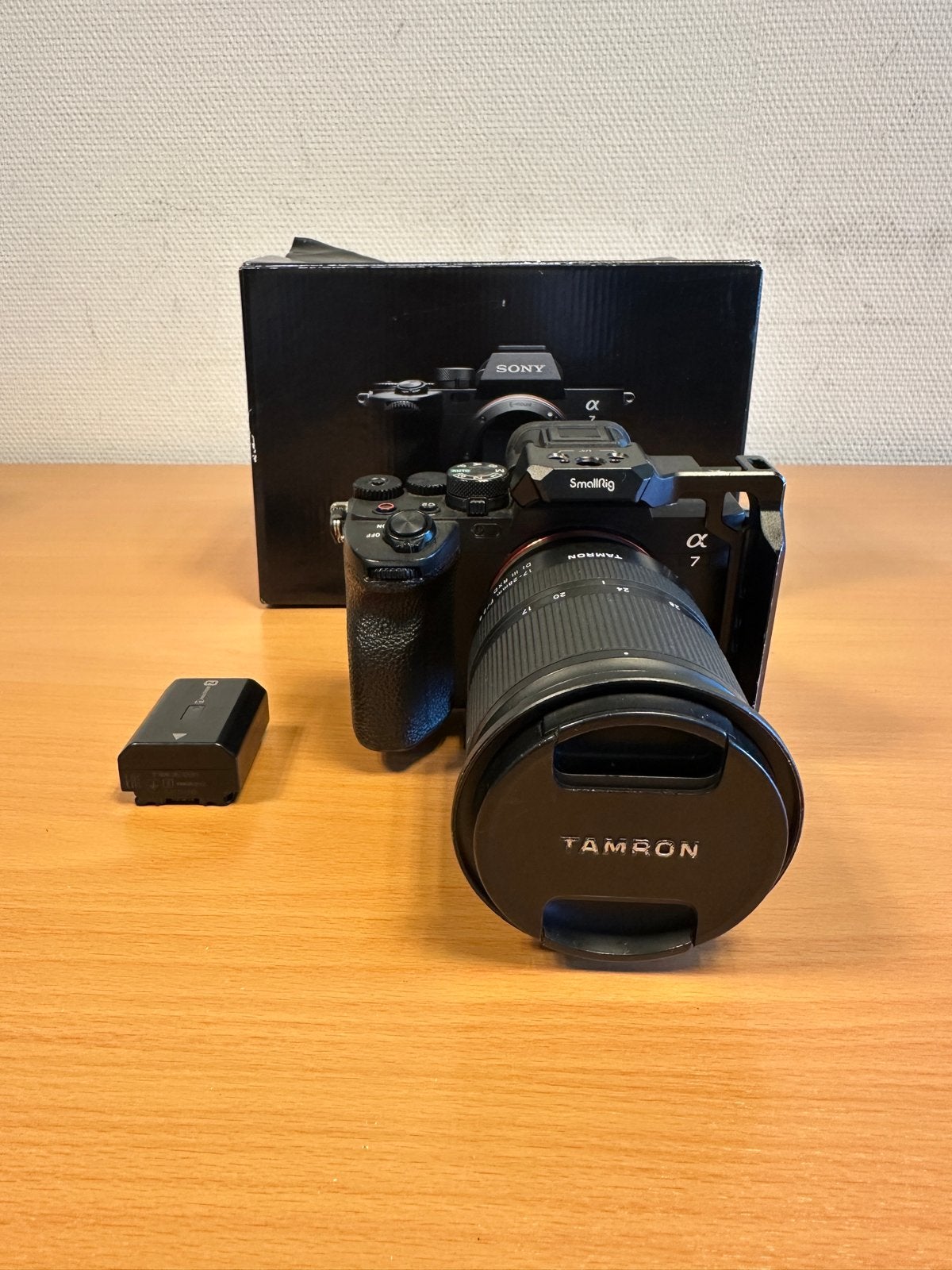 Sony A7IV Body met SmallRig Cage (Body Only), Gebruikt, Beeldstabilisatie, Accu, Sony