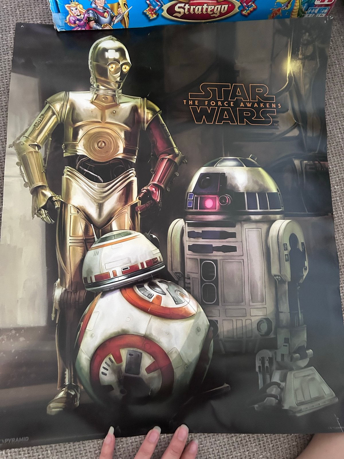 Star Wars: The Force Awakens Poster - C-3PO, R2-D2, BB-8, Rechthoekig Staand, Ophalen of Verzenden, Zo goed als nieuw, A1 t/m A3