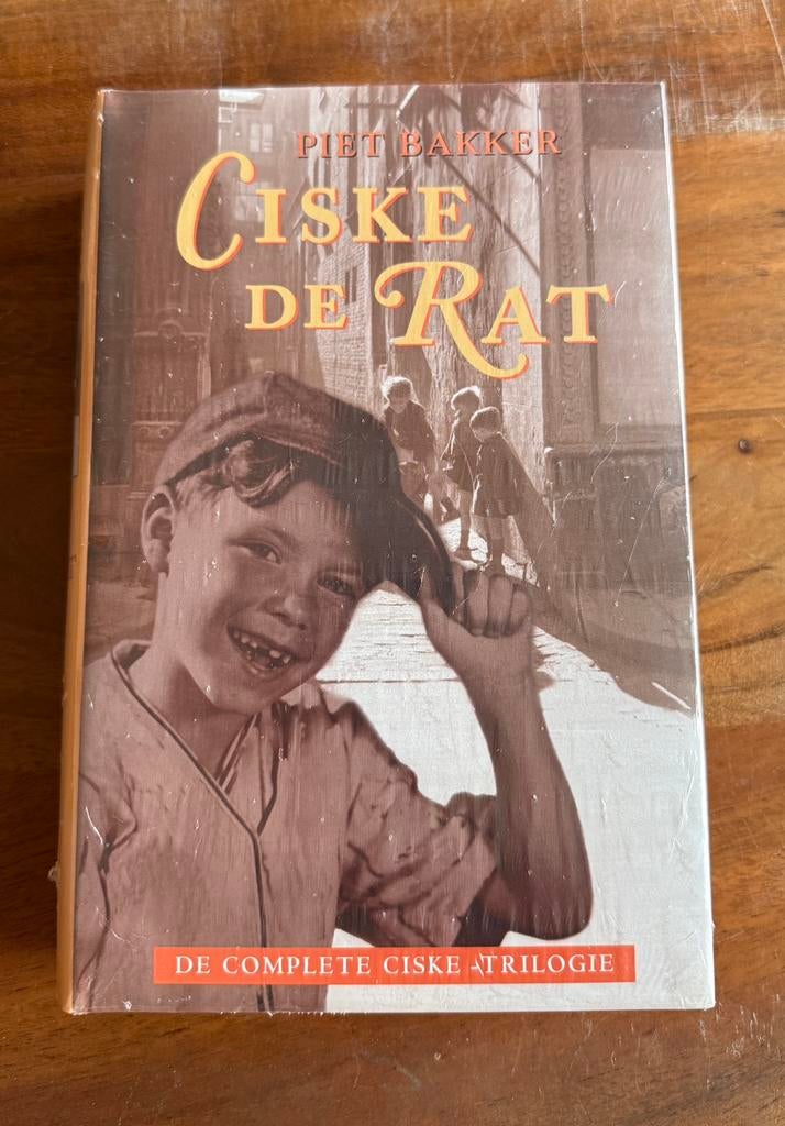 Ciske de Rat – De Complete Ciske Trilogie | Piet Bakker, Ophalen of Verzenden, Zo goed als nieuw