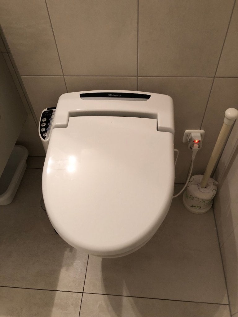 Blooming 770 bidet plus douche wc bril ZGAN, Ophalen of Verzenden, Zo goed als nieuw, Overige typen