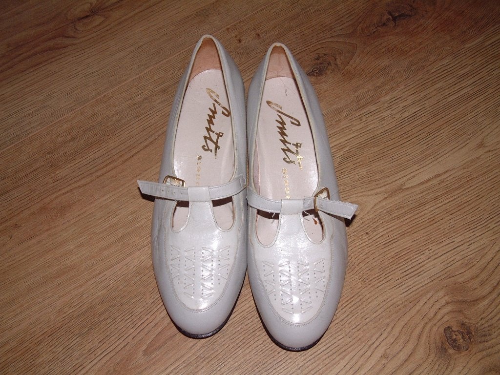dames schoenen Smits maat 7-1/2, Ophalen of Verzenden, Gedragen, Overige kleuren, Schoenen met lage hakken