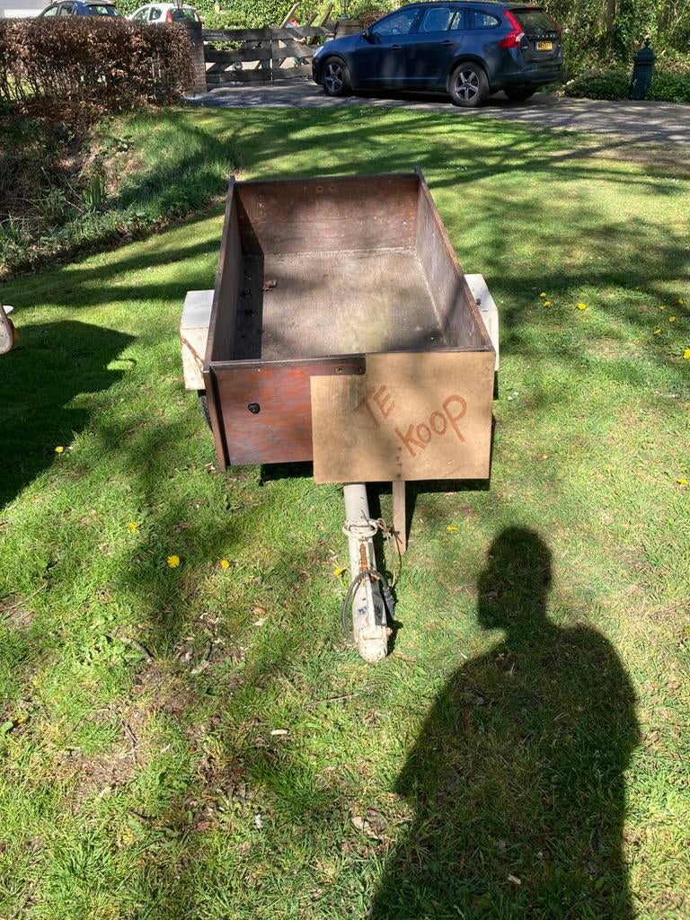 Aanhangwagen klein - Update 29/4 mag weg voor 50 euro, Ophalen, Gebruikt