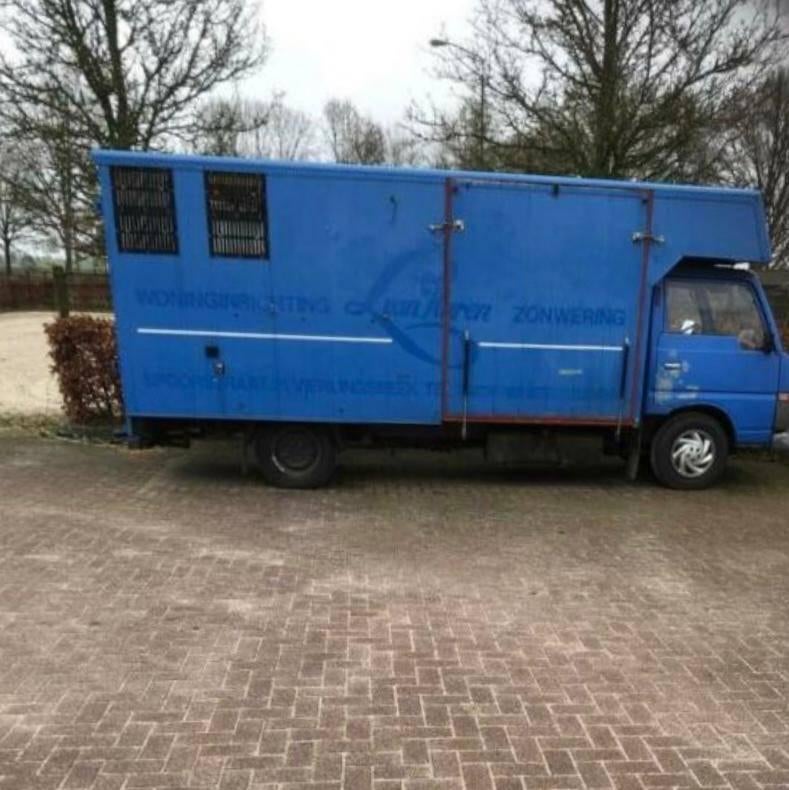Nissan pony vrachtwagen klein rijbewijs, Ophalen, Gebruikt, Overige materialen, Overige typen