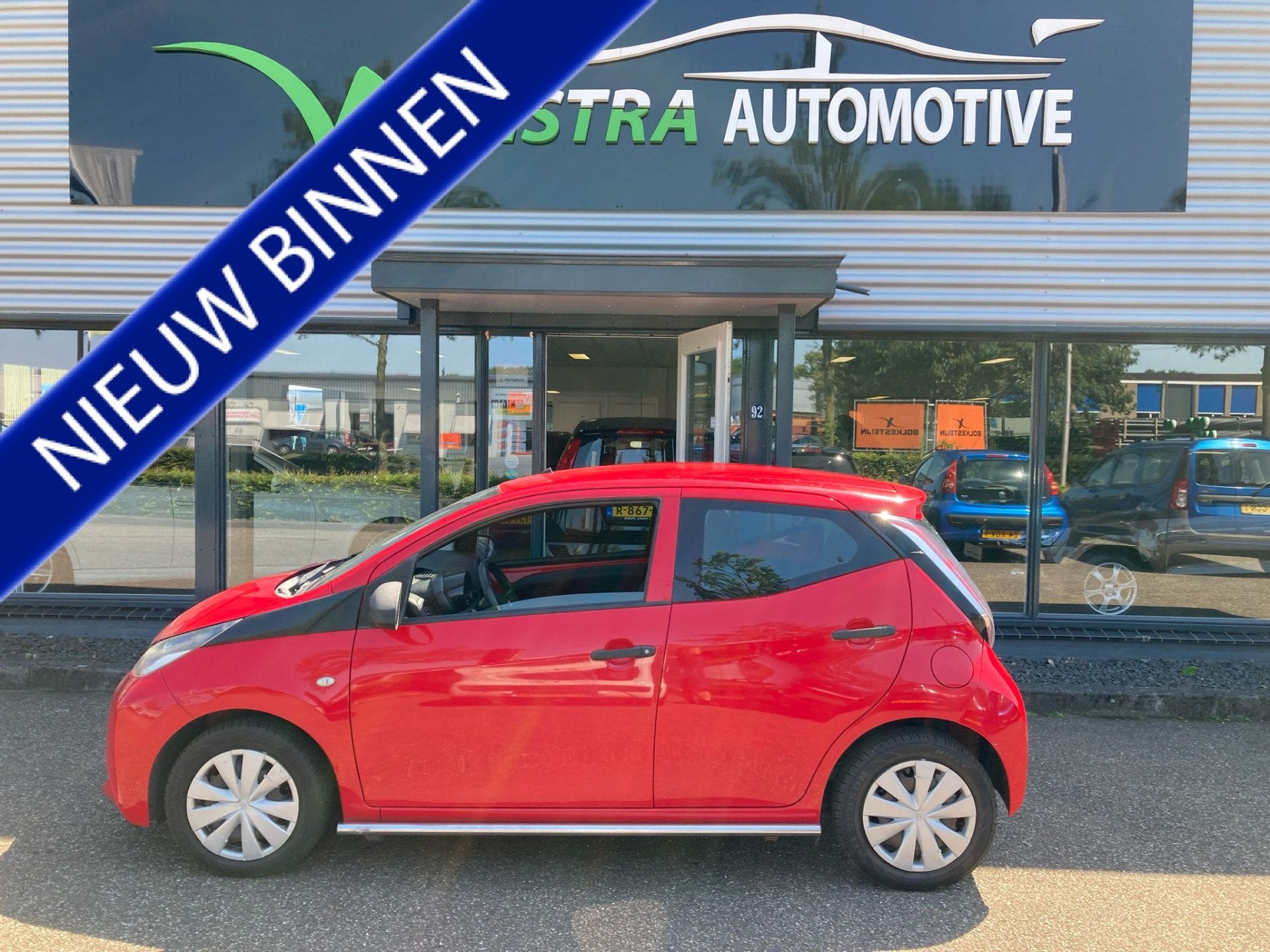 Toyota Aygo 1.0 VVT-i 5Drs x-fun. Nw APK. Airconditioning bo, Voorwielaandrijving, Stof, Gebruikt, 4 stoelen