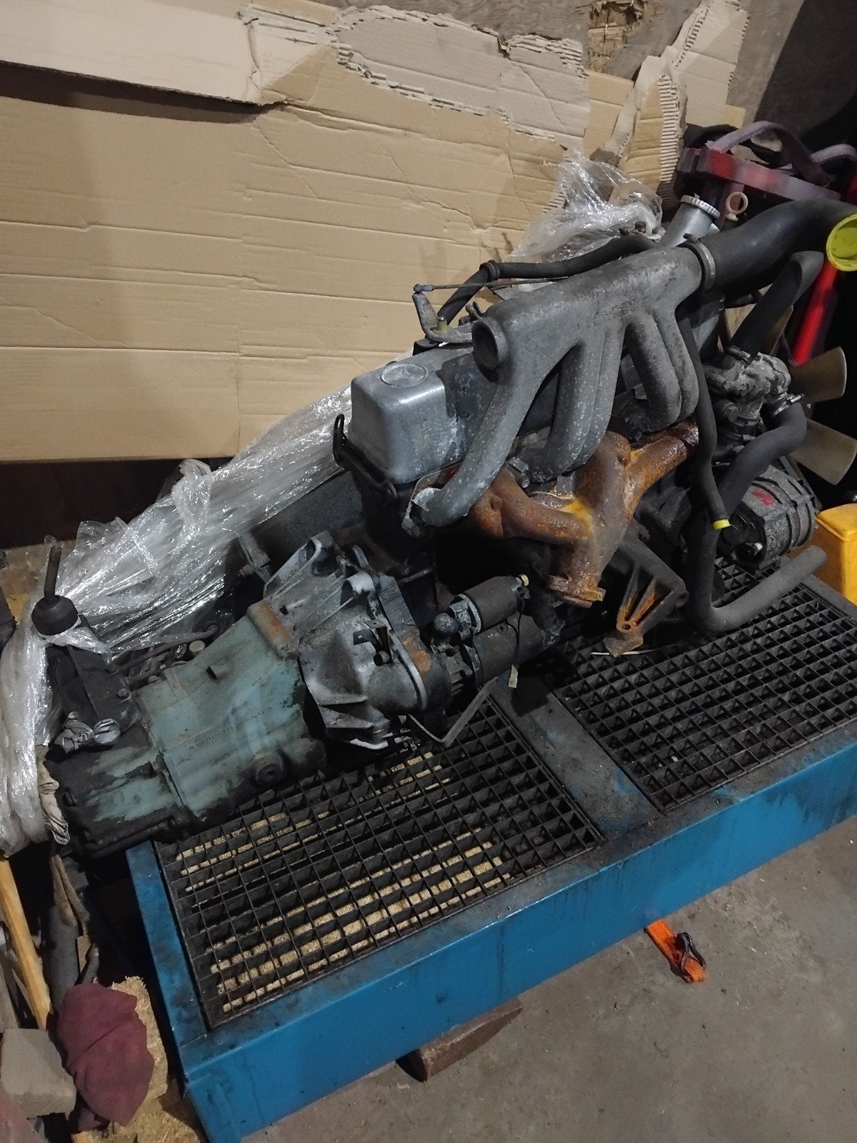 Mercedes 310D (T1) 5-Cilinder Dieselmotor (OM602) + Versnell, Ophalen, Gebruikt, Mercedes-Benz