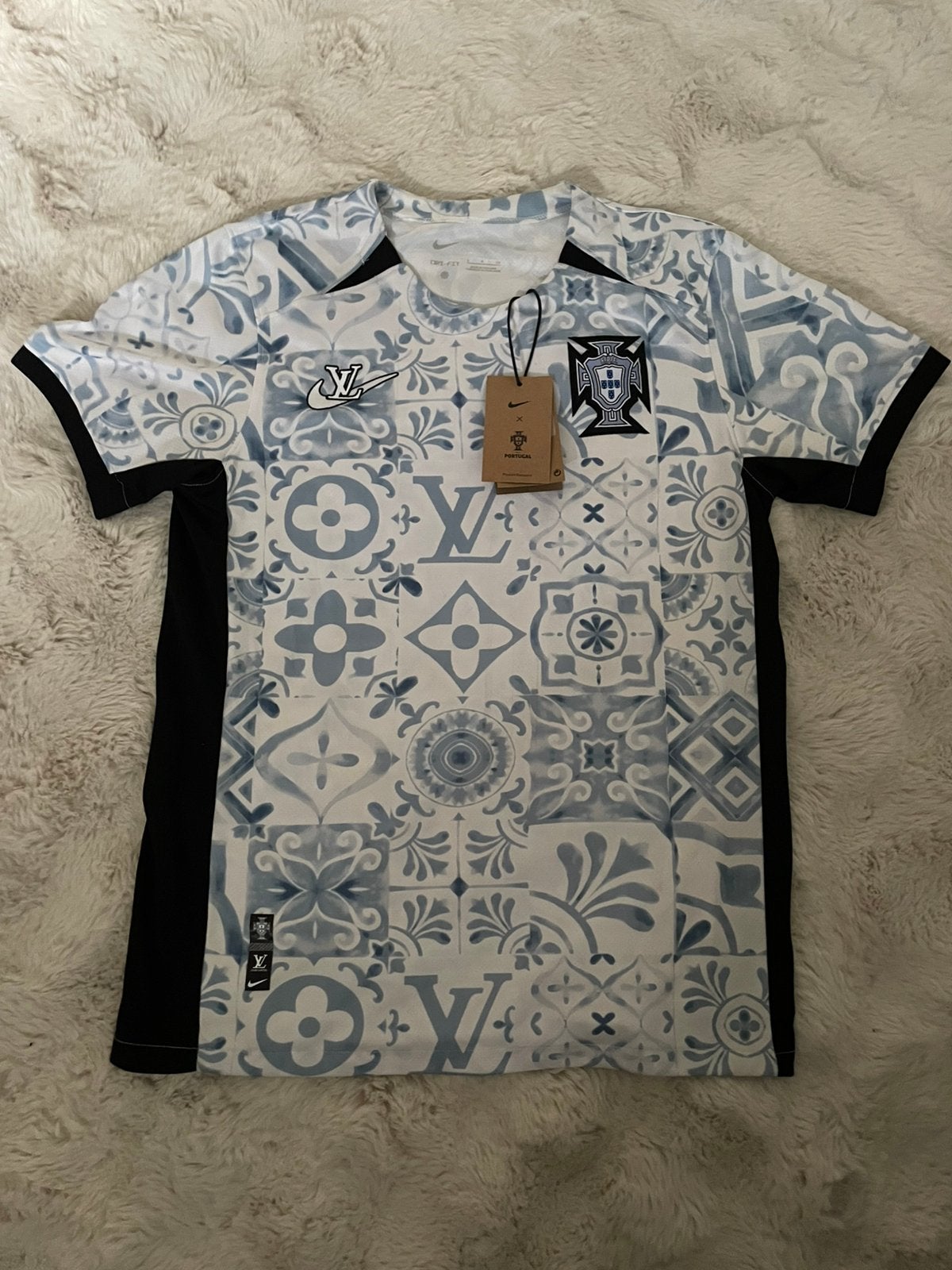 Louis Vuitton x Nike Portugal voetbalshirt, Kleding | Heren, T-shirts, Verzenden, Nieuw, Maat 46 (S) of kleiner, Wit