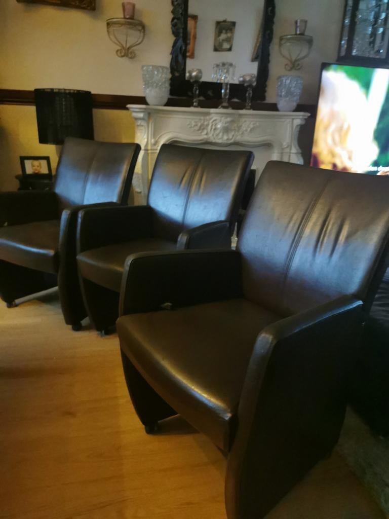 4 Bruine Lederen Eetkamerstoelen op Wieltjes - Gebruikt, Huis en Inrichting, Stoelen, Gebruikt, Bruin, Leer, Ophalen of Verzenden