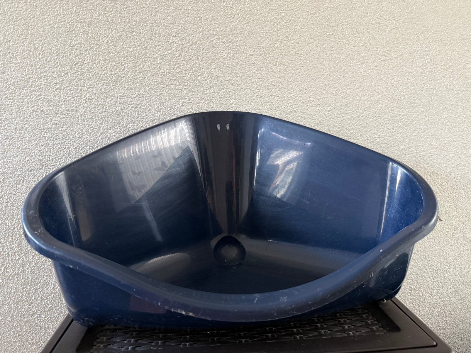 Hoek toilet knaagdier / konijn, Ophalen, Zo goed als nieuw