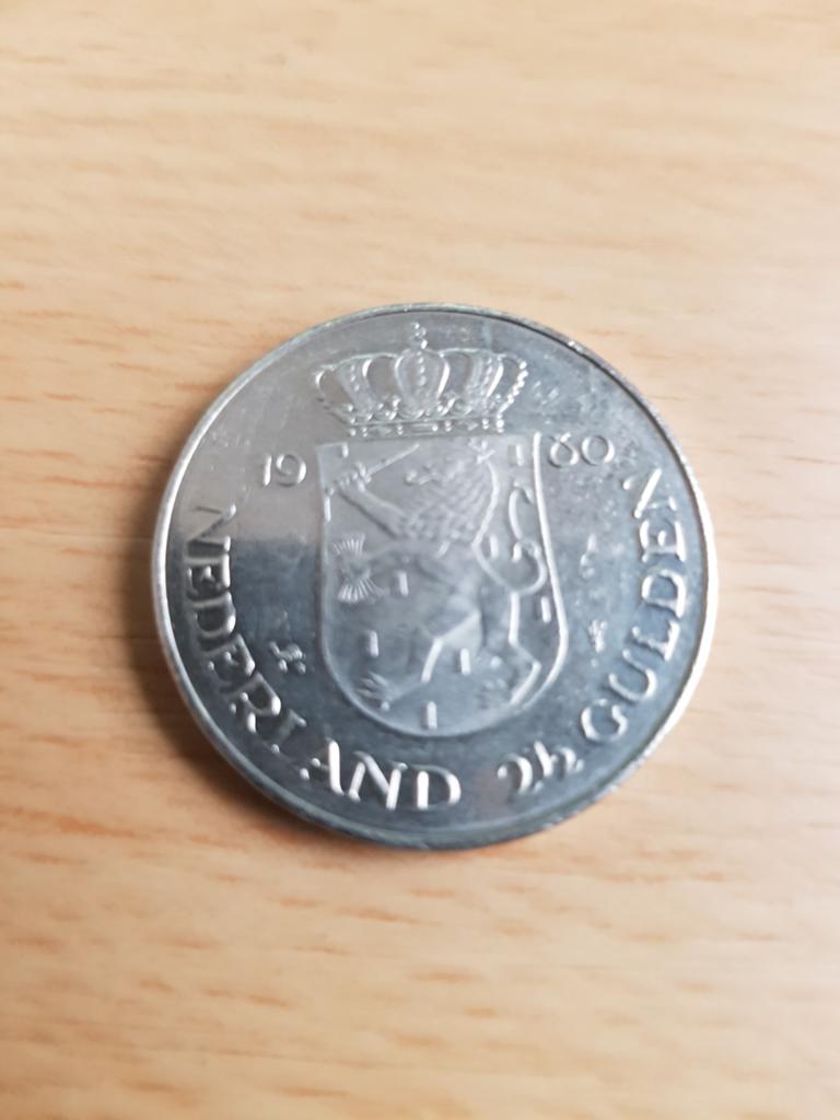 Troonswisseling munt 2,5 gulden 1980 Juliana Beatrix, Ophalen of Verzenden, Koningin Juliana, 2½ gulden, Losse munt