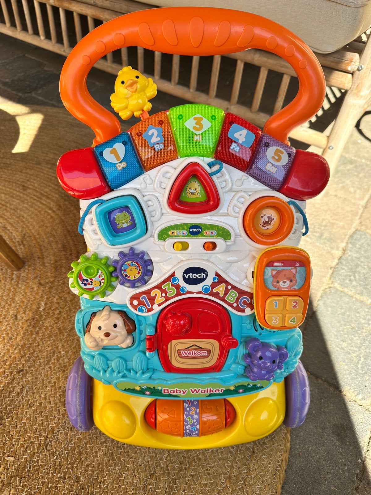 Babywalker - loopwagentje, Ophalen, Zo goed als nieuw, 6 maanden tot 2 jaar