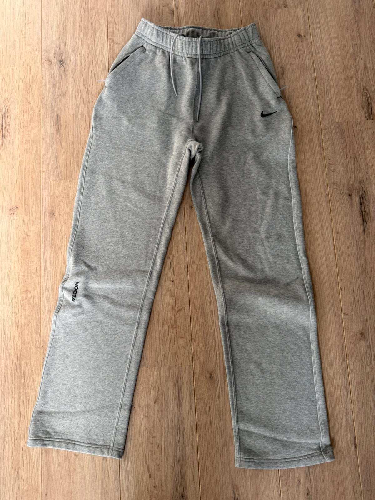 Nike Nocta open hem joggingbroek, Ophalen of Verzenden, Zo goed als nieuw, Grijs, Algemeen