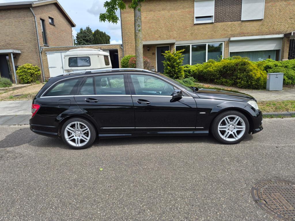 Mercedes-Benz C-Klasse 1.8 C180 Kompressor Estate 2009 Zwart, 13 km/l, Achterwielaandrijving, Automatische klimaatregeling, Zwart