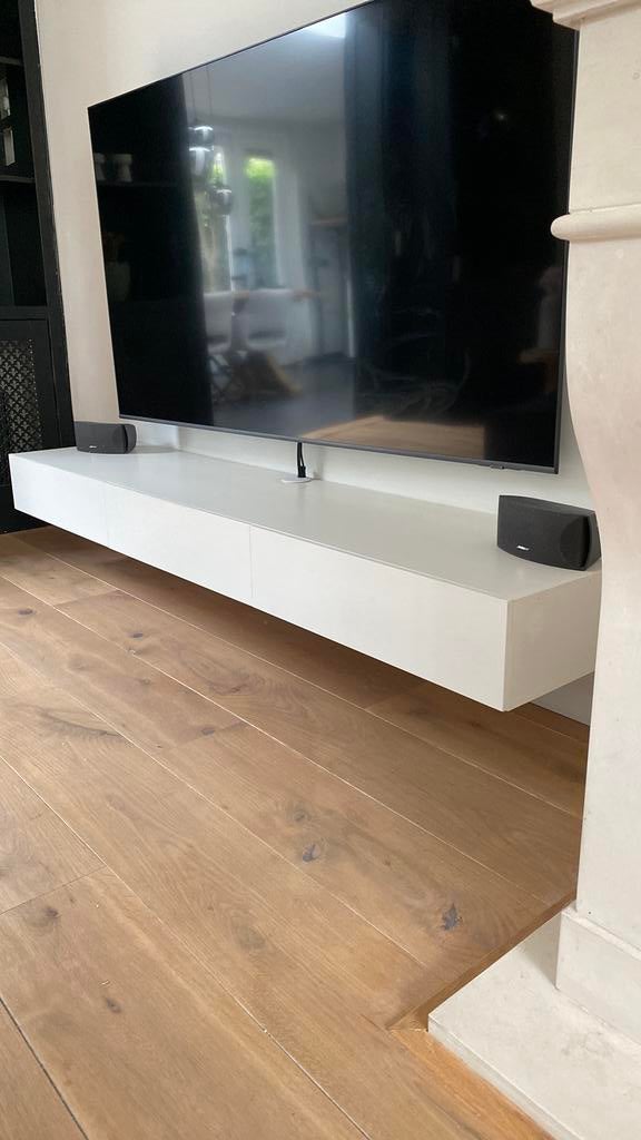 Tv meubel,zwevend 180x41x17cm, Huis en Inrichting, Ophalen of Verzenden, Zo goed als nieuw, 25 tot 50 cm, Minder dan 100 cm