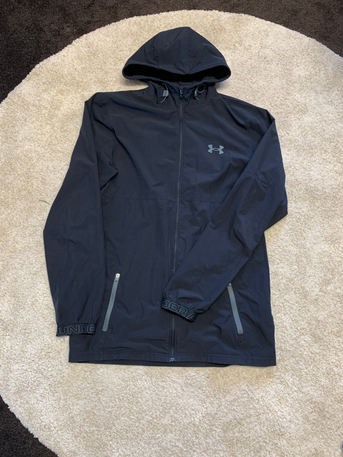 Under Armour trainingspak (Maat M) - logo op broek eraf, Ophalen, Fitness, Zwart, Overige maten