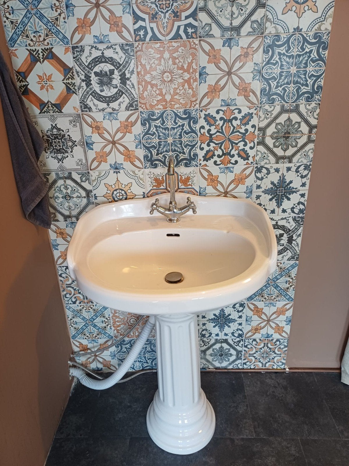 Oud Engelse wastafel, Ophalen of Verzenden, Gebruikt, Wastafel