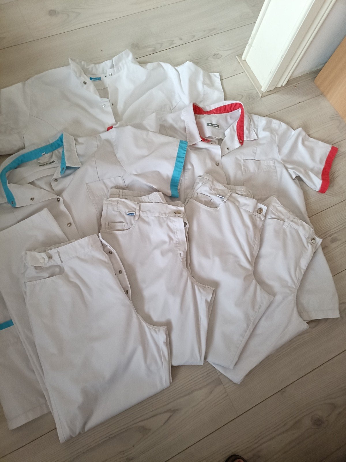Witte Uniformen: Jasjes en Broeken, Kleding | Dames, Ophalen of Verzenden, Zo goed als nieuw