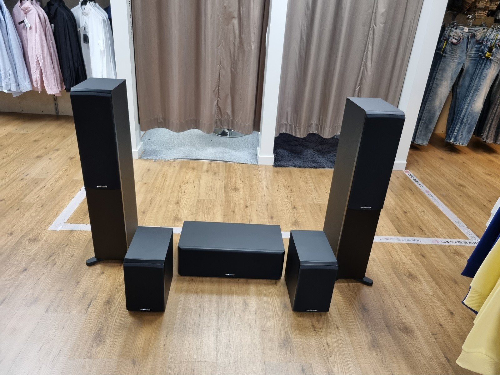 Complete Dynaudio Hoogwaardige Set Nieuwprijs €2182,50!, Overige merken, ///, Ophalen of Verzenden, Zo goed als nieuw