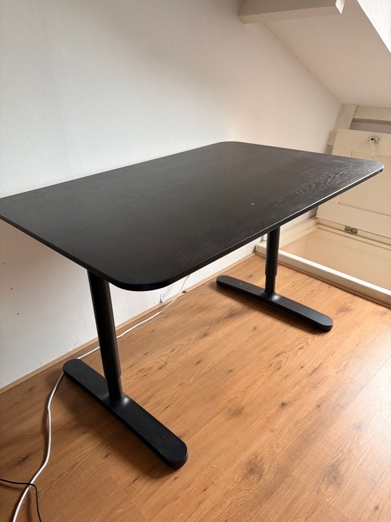 Bureau zwart, Ophalen, 120 cm, Hout, In hoogte verstelbaar