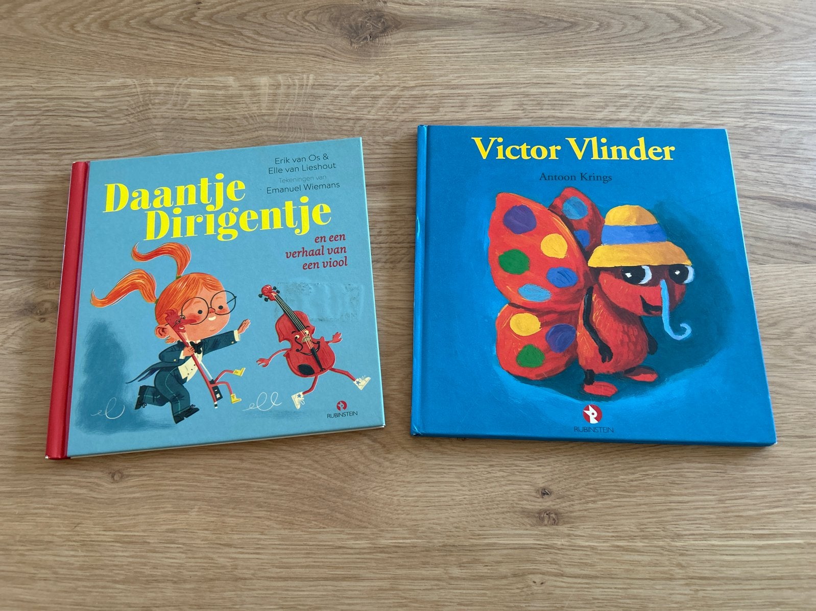 2 kinderboeken: Daantje Dirigentje & Victor Vlinder, Boeken, Ophalen of Verzenden, Zo goed als nieuw, Fictie algemeen