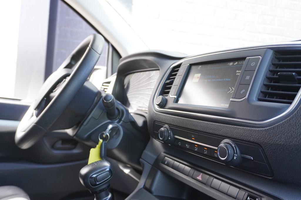 Peugeot Expert 2.0 BlueHDI 122PK L3 Dubbele Cabine EURO 6 -, Auto's, Bestelauto's, Stof, Gebruikt, Zwart, 4 cilinders