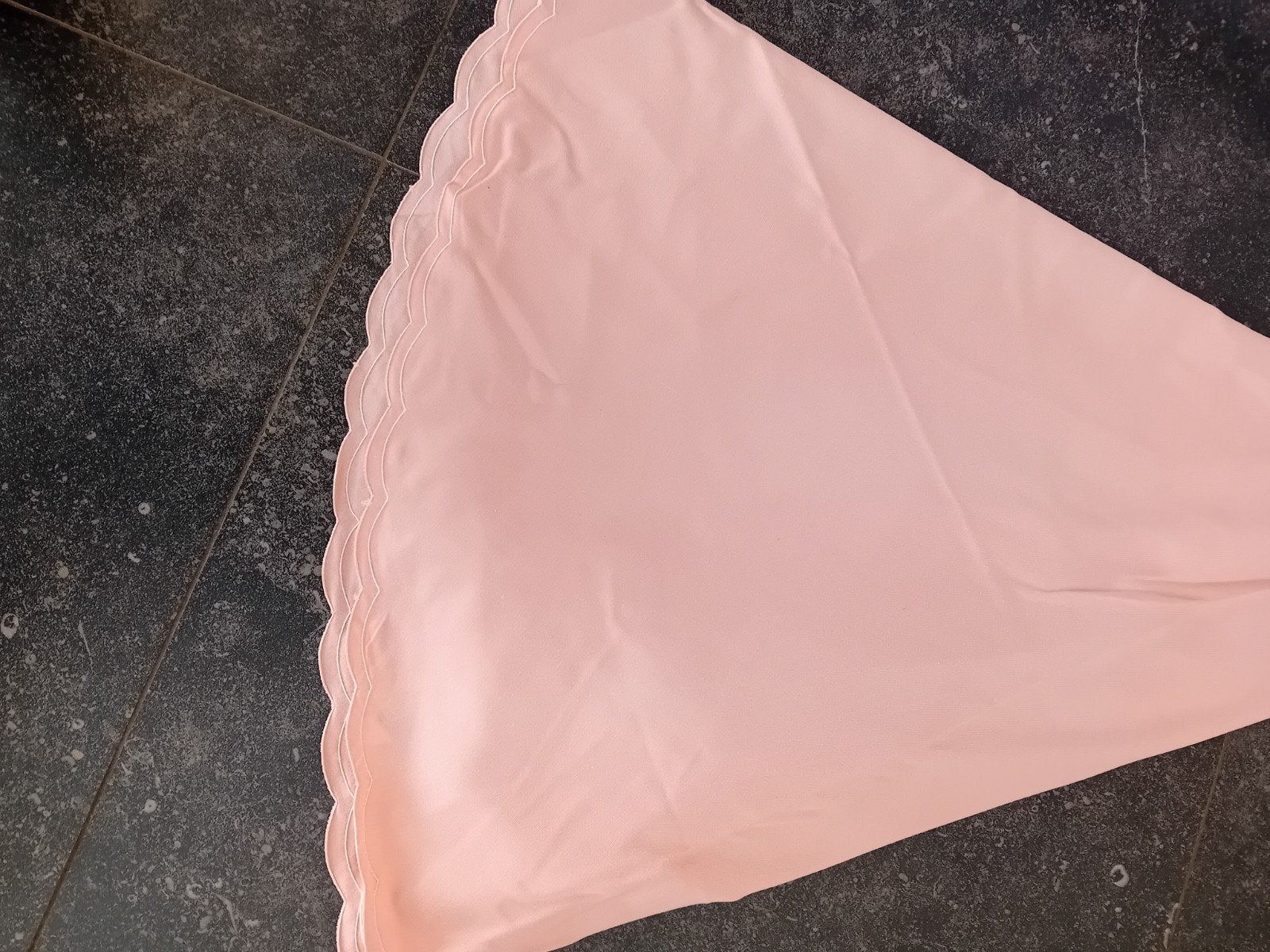 Ronde Tafelkleden: Oud Roze, Satijn Roze, Licht Oranje, Ophalen of Verzenden, Rond