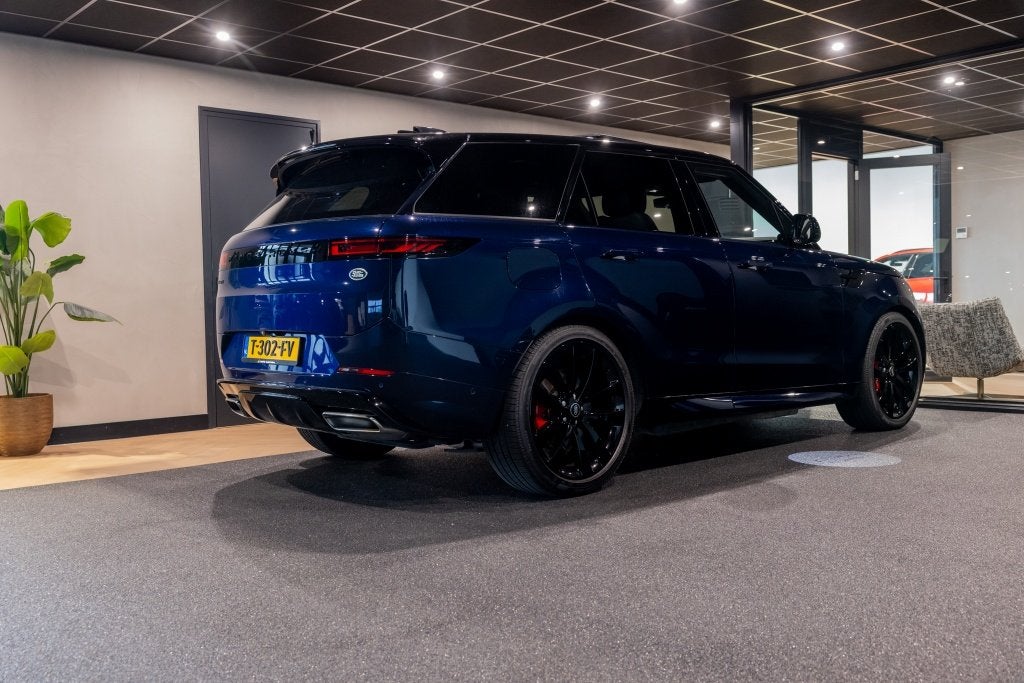Land Rover Range Rover Sport P510e First Edition | HUD | Pan, Gebruikt, Blauw, 3000 kg, 2996 cc