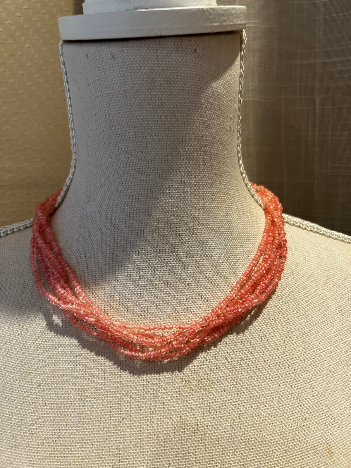 Roze kralenketting, meerdere strengen, Sieraden, Tassen en Uiterlijk, Kettingen, Ophalen of Verzenden, Zo goed als nieuw, Roze