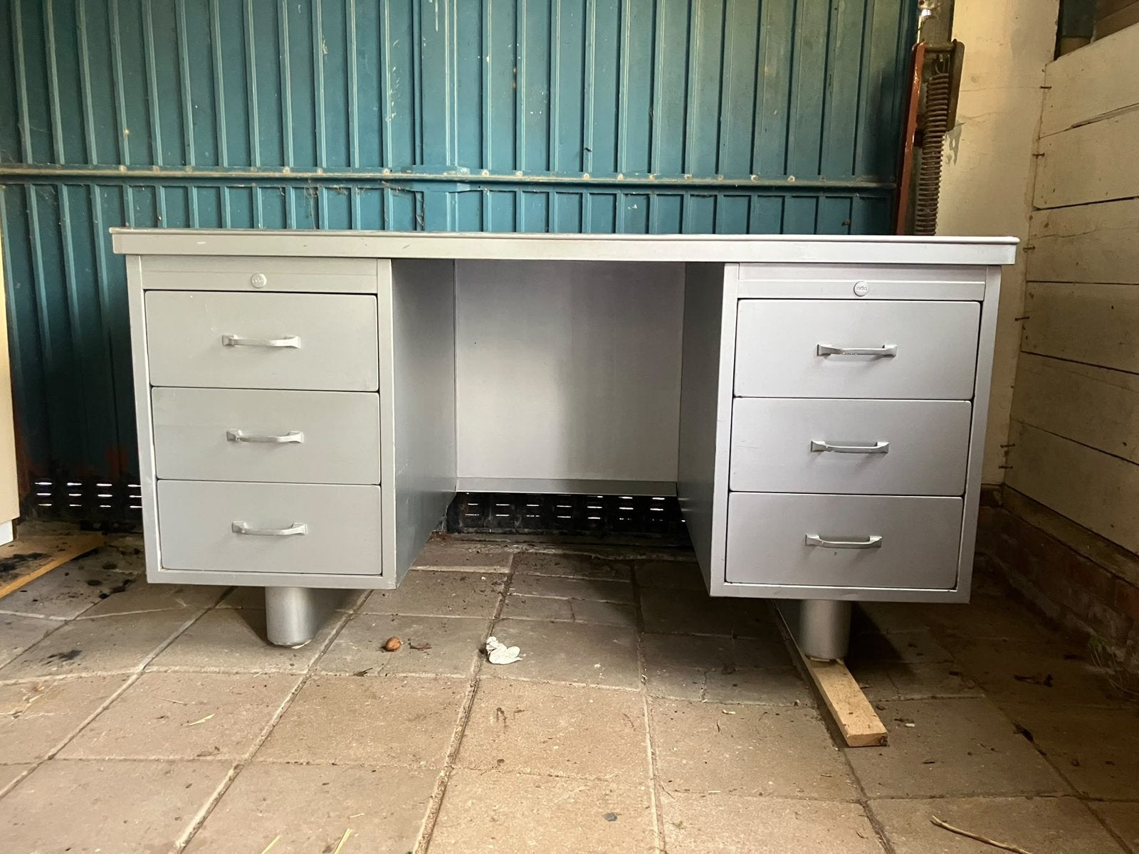 Vintage stalen bureau Ahrend Oda – Industrieel jaren 50/60, Ophalen, Overige typen, Gebruikt, Vintage