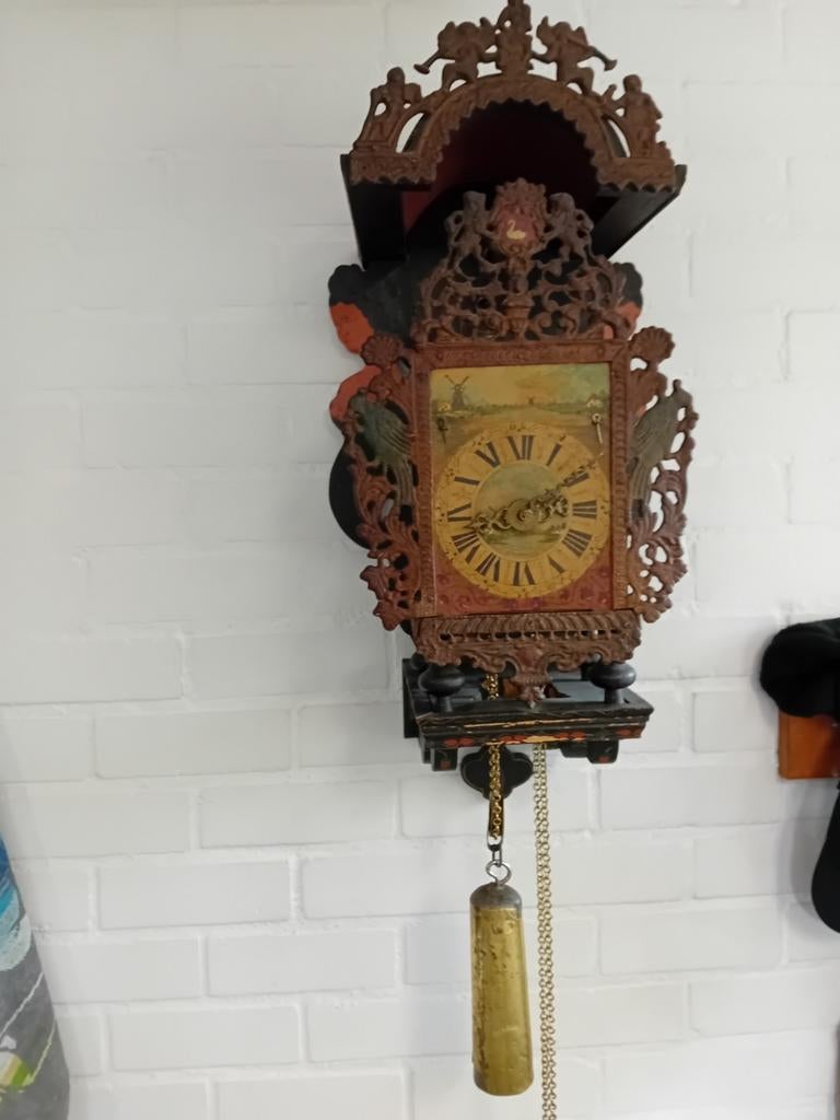 Zeer oude friese stoelklok, Antiek en Kunst, Ophalen of Verzenden