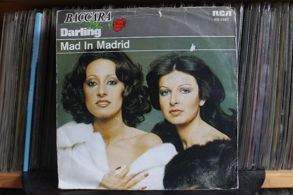 7" Single Baccara - Darling / Mad In Madrid, Gebruikt, 7 inch, Single, Ophalen of Verzenden
